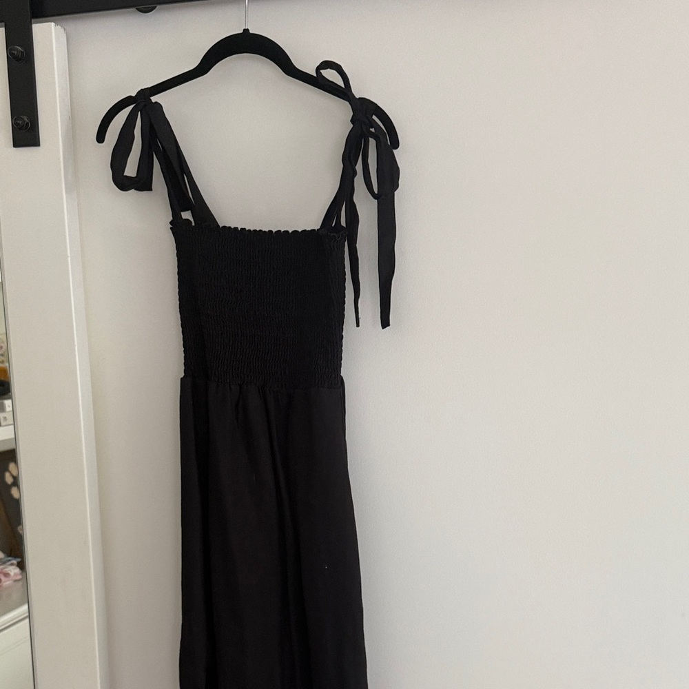 Reformation linen Black midi Dress with Tie Straps size 2
